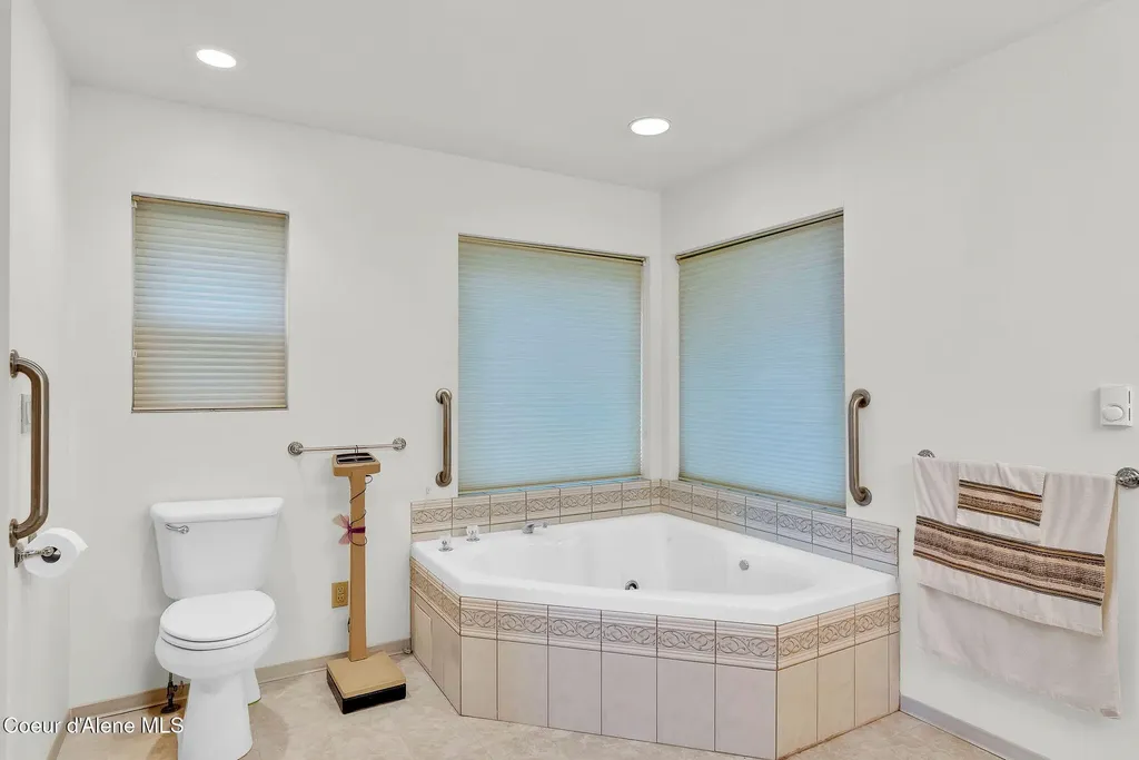 4051 W Tule Lane Worley ID 83876