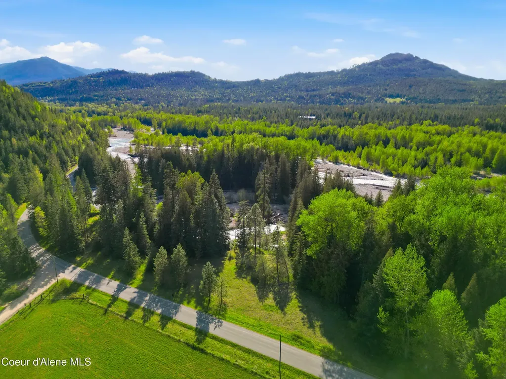 Nna Lightning Creek Road Clark Fork ID 83811