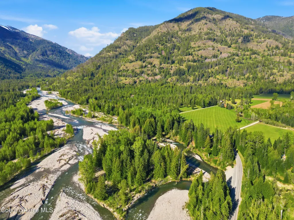 Nna Lightning Creek Road Clark Fork ID 83811