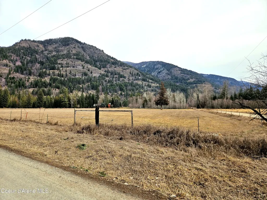 Nna Lightning Creek Road Clark Fork ID 83811
