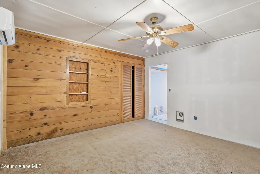 617 E Valley Street S Oldtown ID 83822