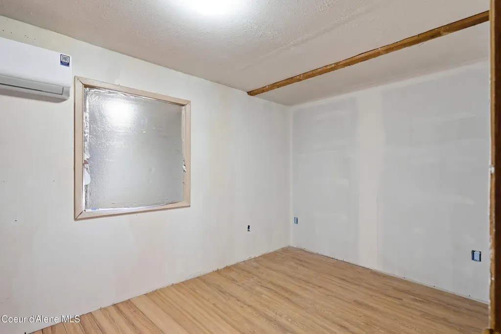 617 E Valley Street S Oldtown ID 83822