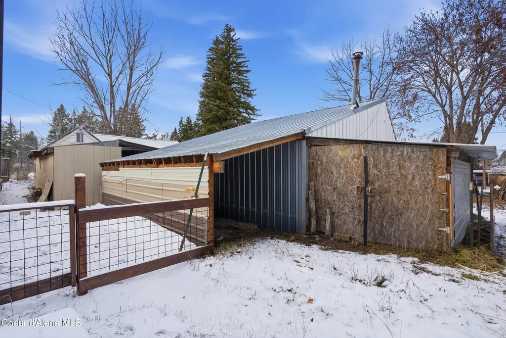617 E Valley Street S Oldtown ID 83822