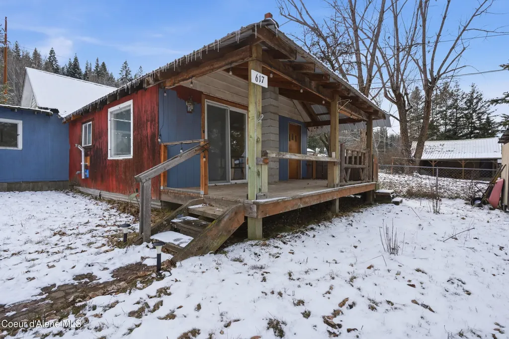 617 E Valley Street S Oldtown ID 83822