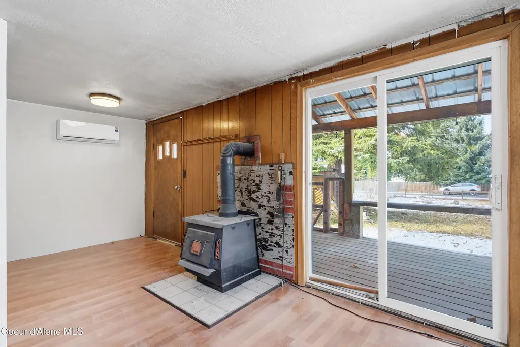 617 E Valley Street S Oldtown ID 83822