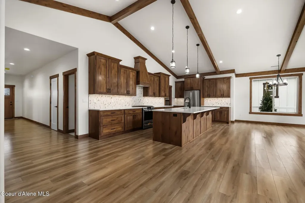127 Backtrack Road Sandpoint ID 83864
