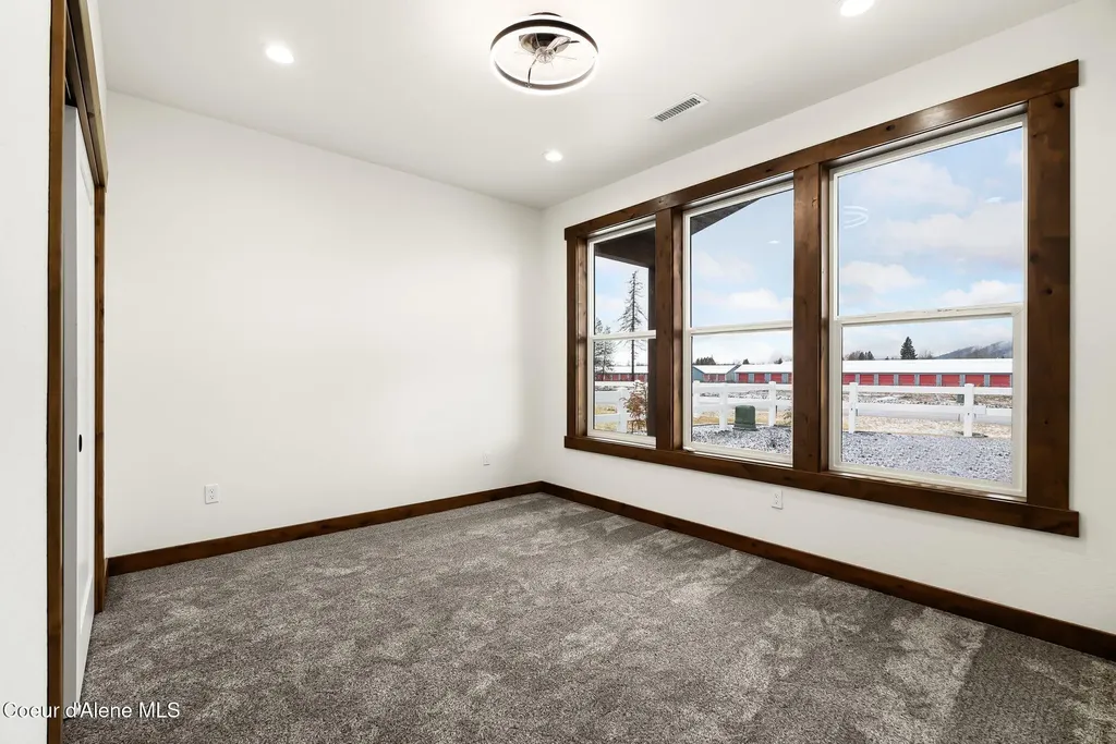 127 Backtrack Road Sandpoint ID 83864