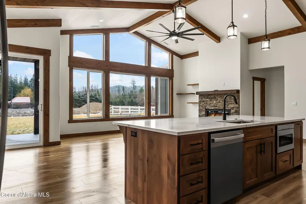127 Backtrack Road Sandpoint ID 83864