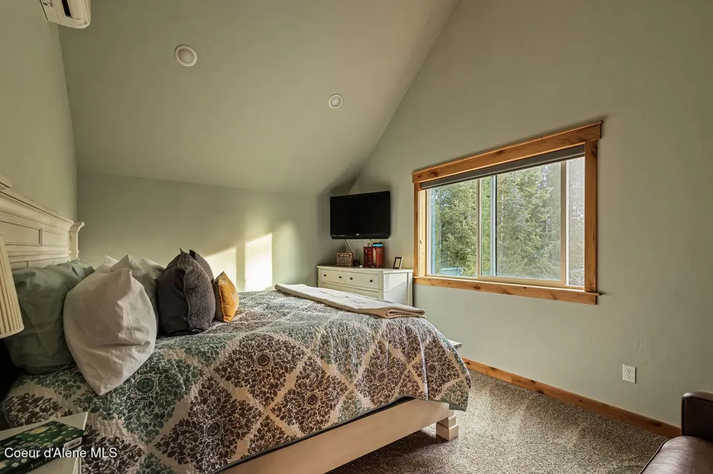 354 Buena Vista Road Bonners Ferry ID 83805