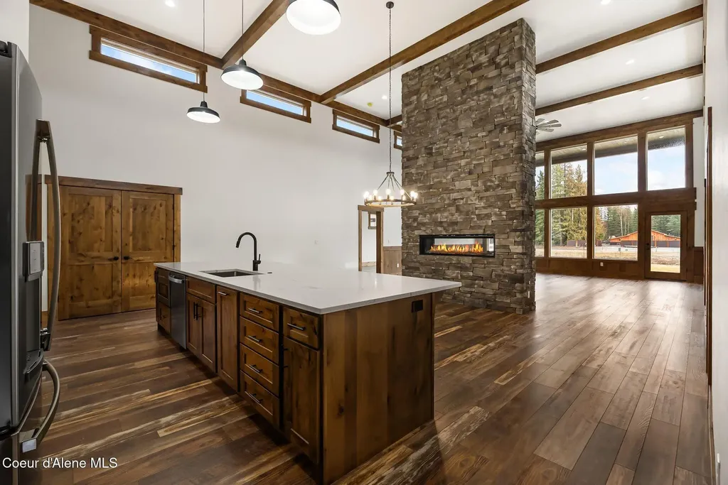 137 Backtrack Road Sandpoint ID 83864