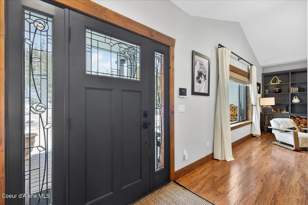 505 Chippewa Trail Sagle ID 83860