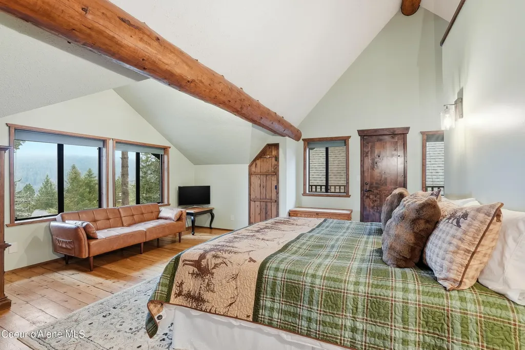 21651 S Lakeview Drive Worley ID 83876