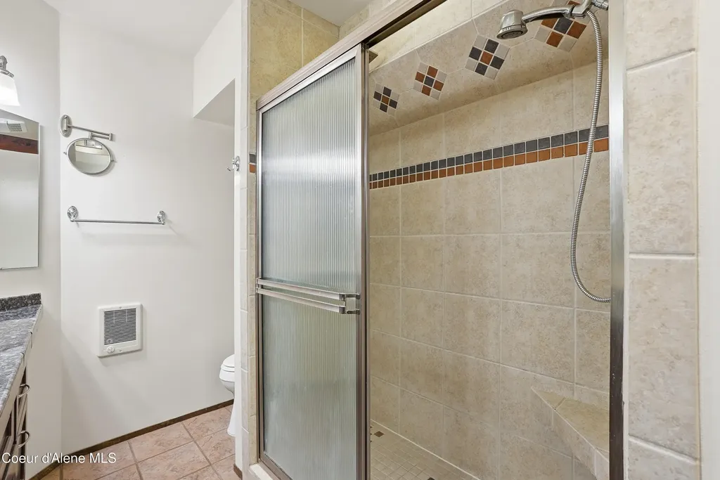 21651 S Lakeview Drive Worley ID 83876