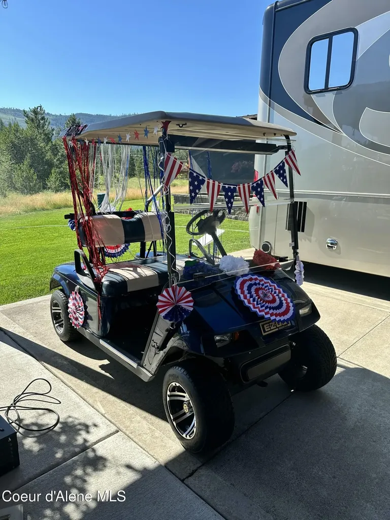 51 Sand Trap Lane Blanchard ID 83804