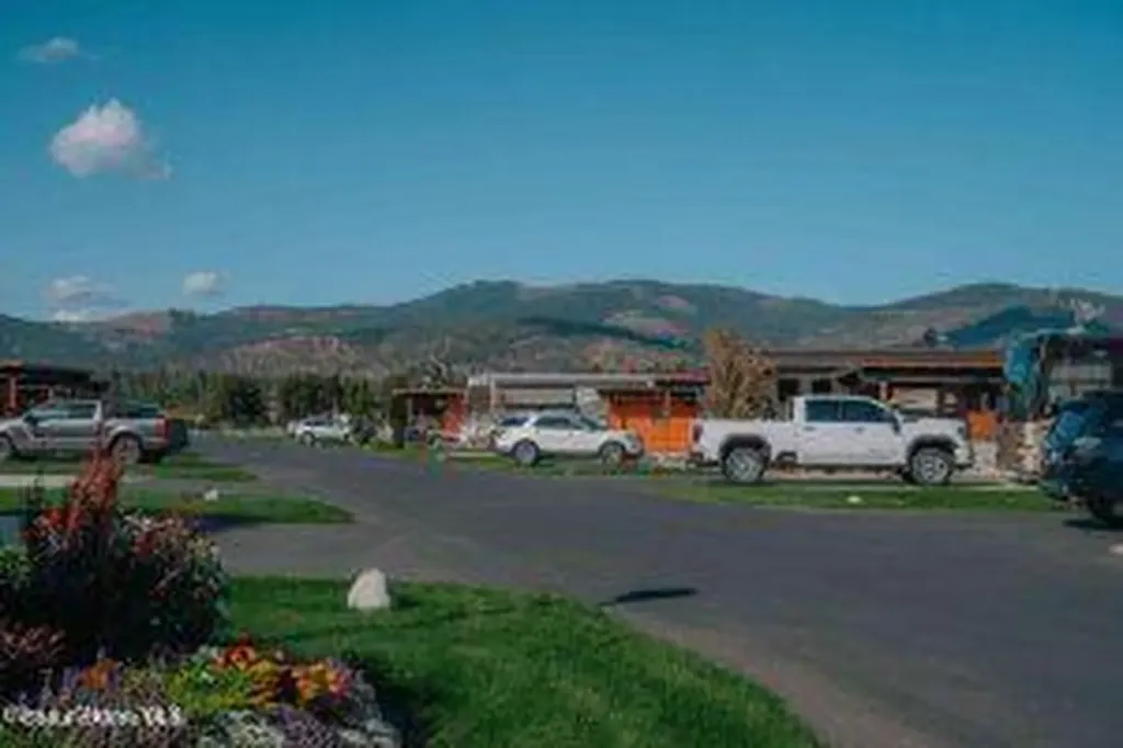 51 Sand Trap Lane Blanchard ID 83804