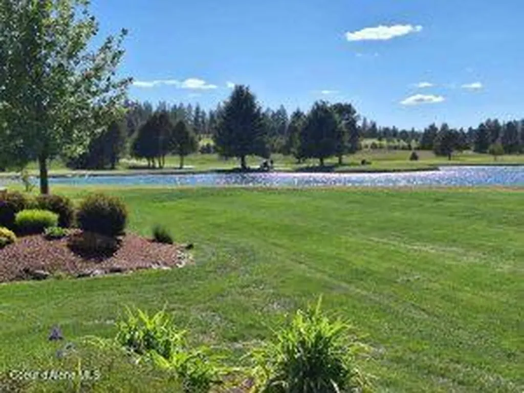 51 Sand Trap Lane Blanchard ID 83804