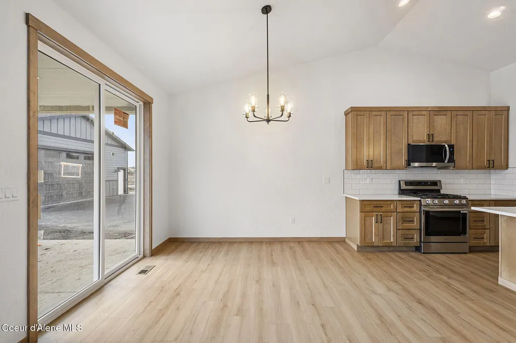 8892 W Swather Avenue Rathdrum ID 83858