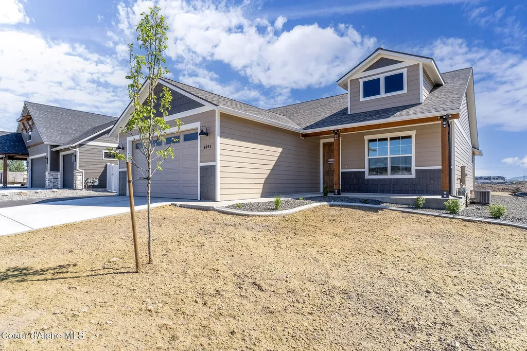 8892 W Swather Avenue Rathdrum ID 83858