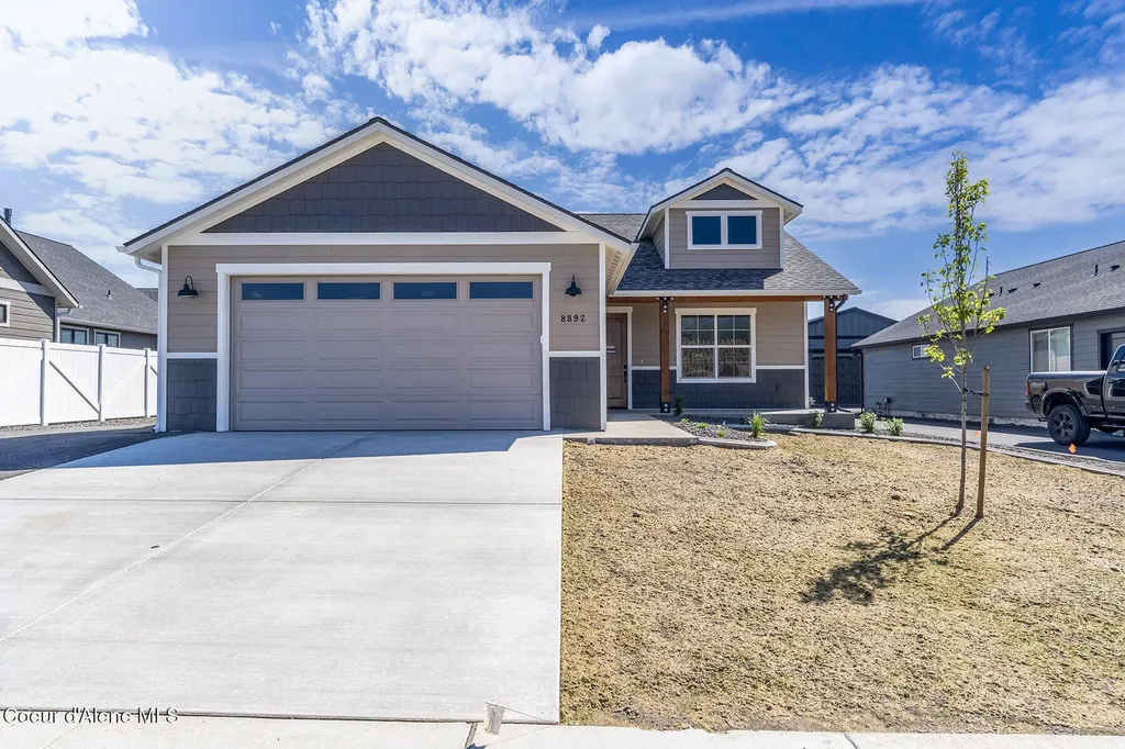 8892 W Swather Avenue Rathdrum ID 83858