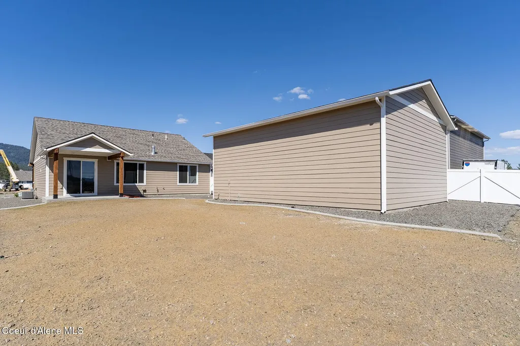 8892 W Swather Avenue Rathdrum ID 83858