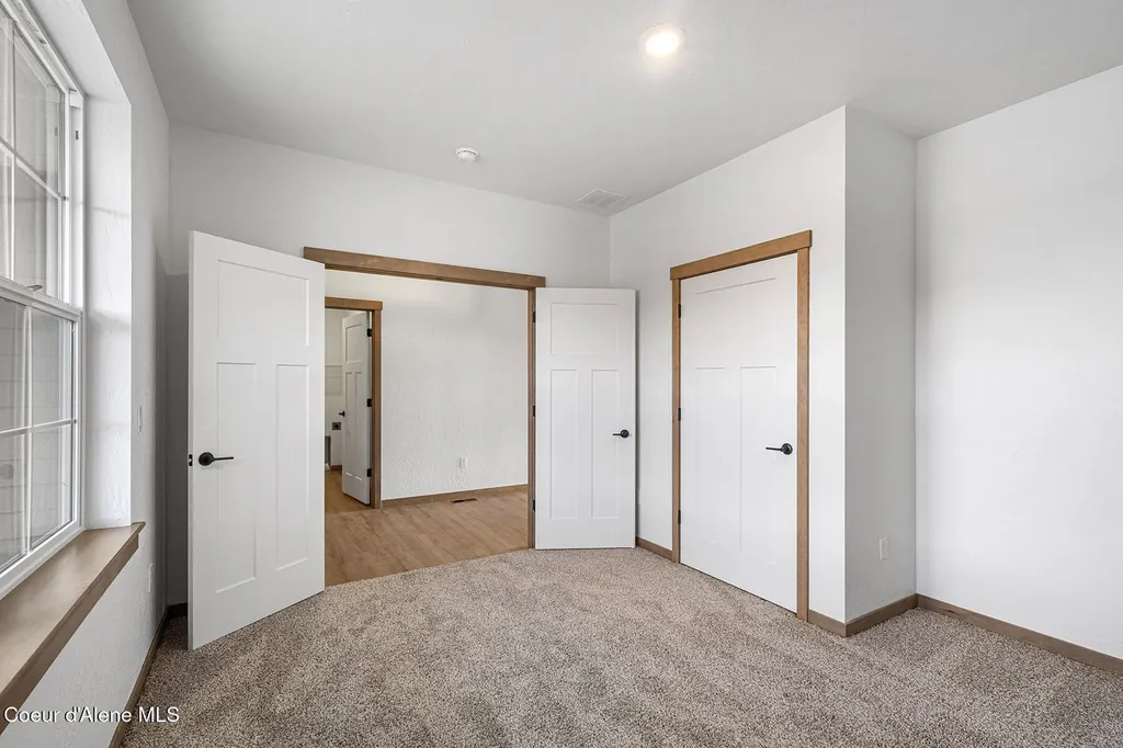8892 W Swather Avenue Rathdrum ID 83858