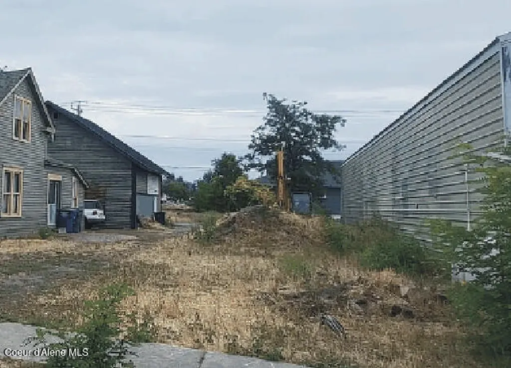 Xxx E 3rd Avenue Post Falls ID 83854