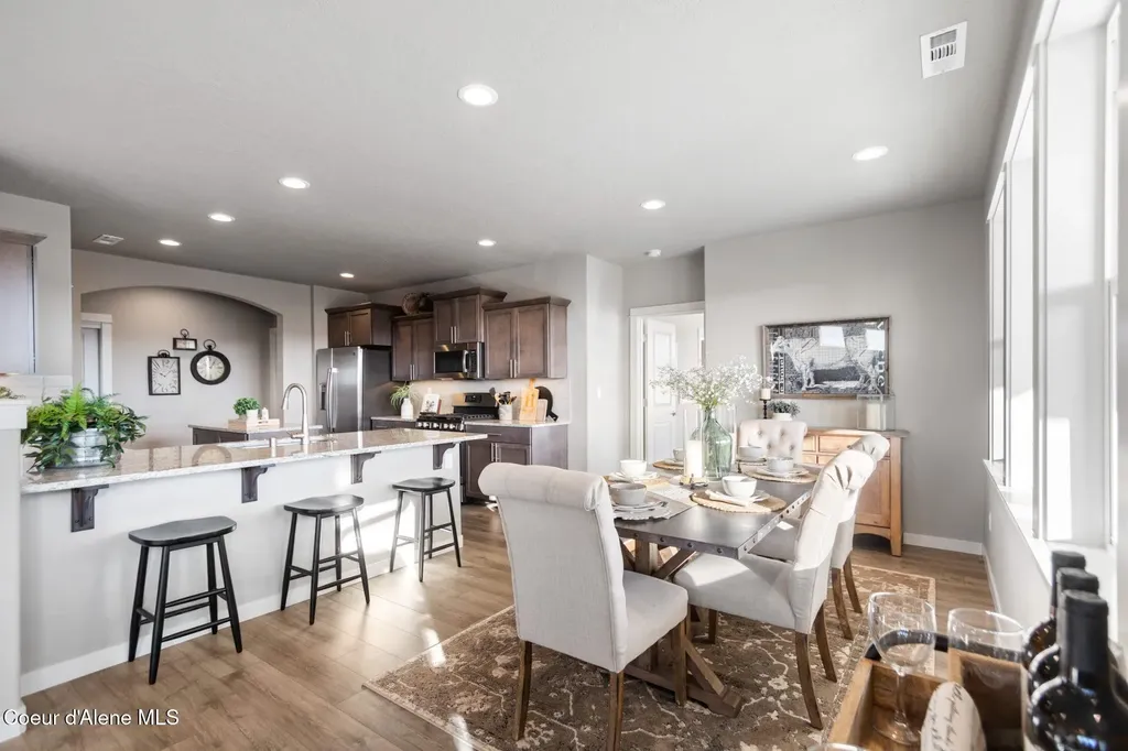 6829 W Constantine Lane Rathdrum ID 83858