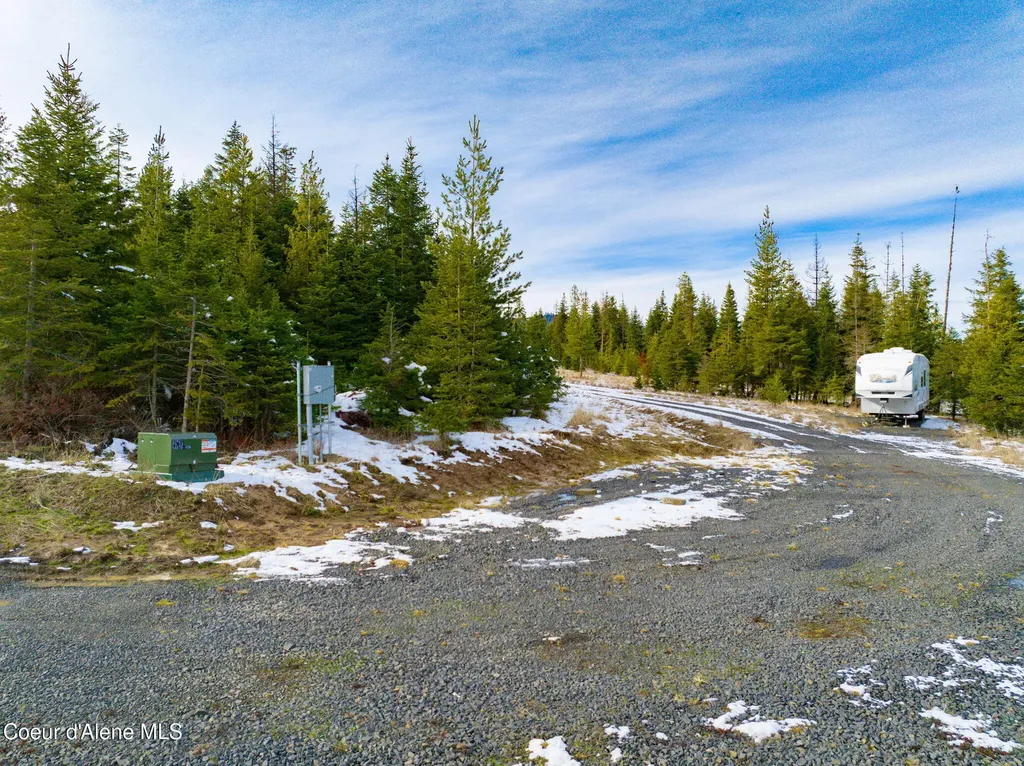 992 Green Valley Road Fernwood ID 83830