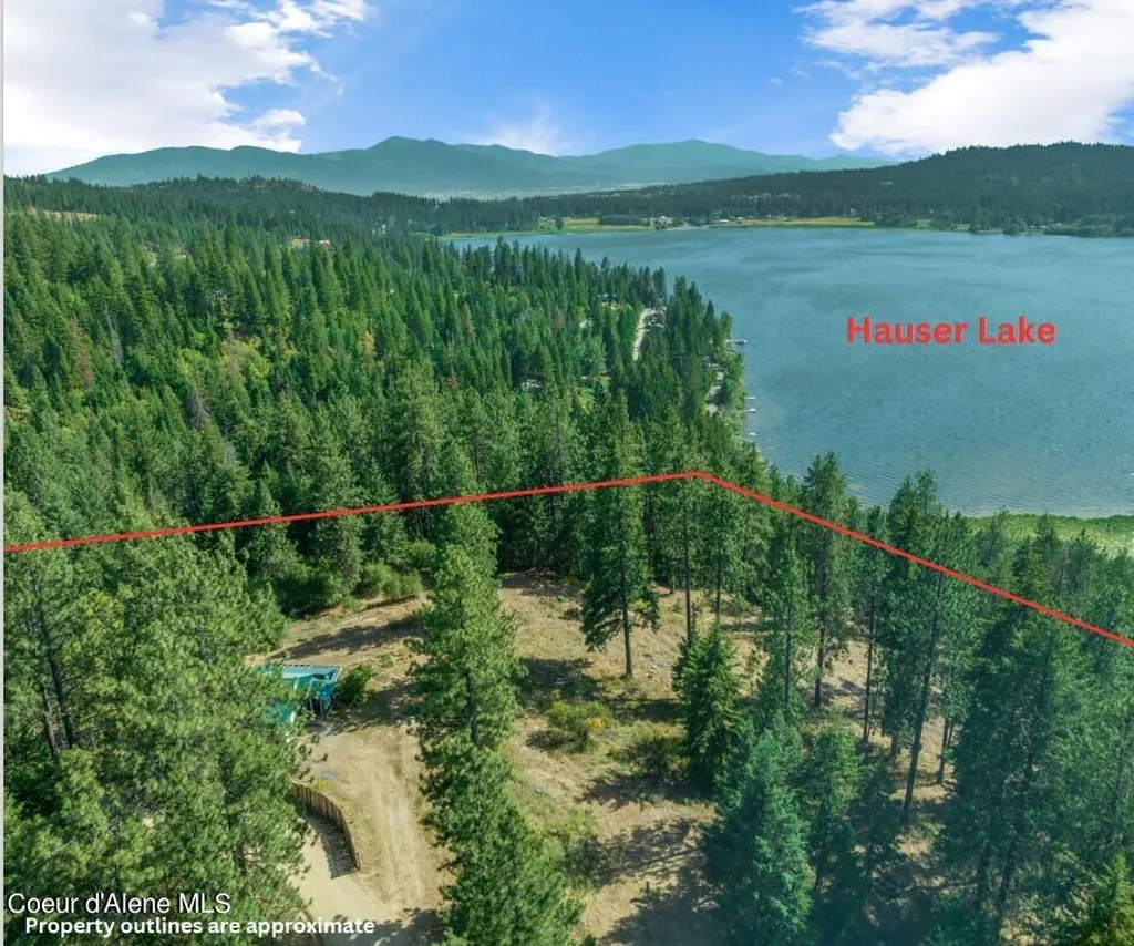 16154 N Smith Avenue Hauser ID 83854