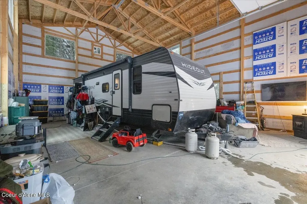 84 Hagans Hallow Road Careywood ID 83809