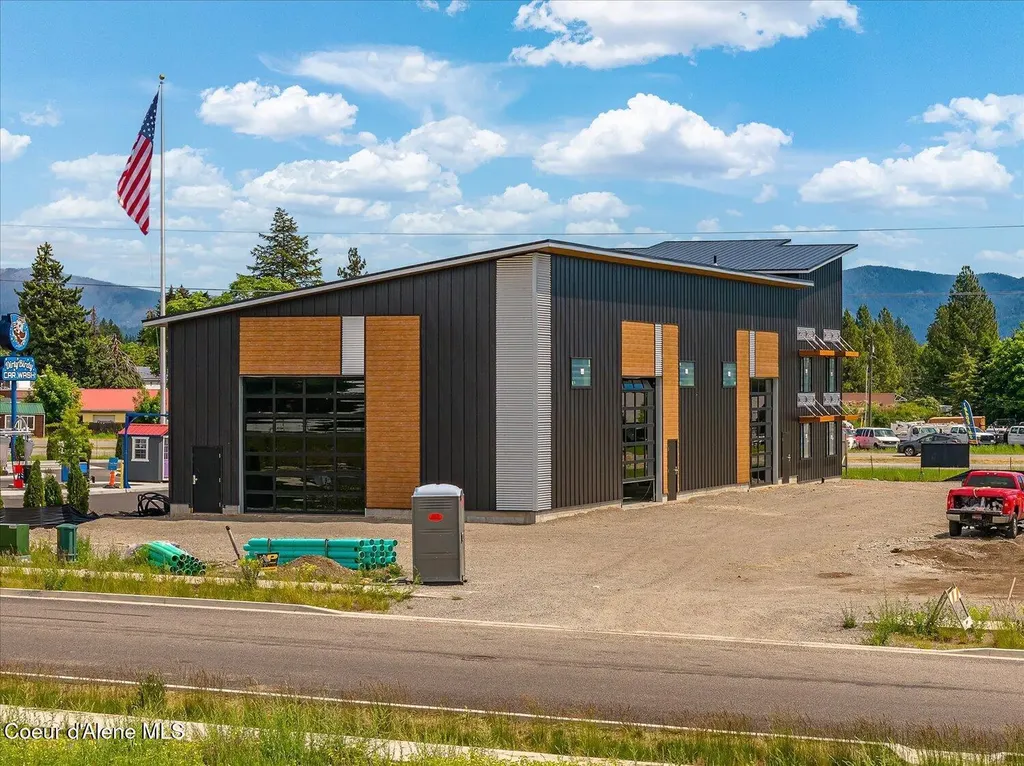 9878 N Kirkpatrick Street Hayden ID 83835