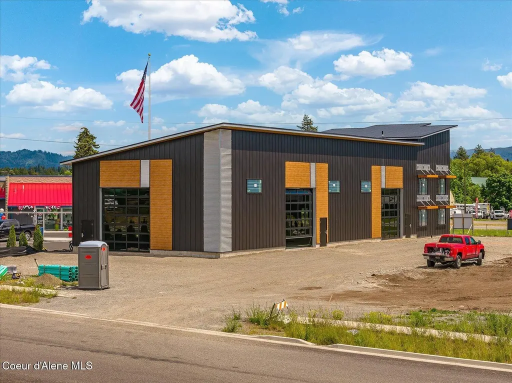 9878 N Kirkpatrick Street Hayden ID 83835