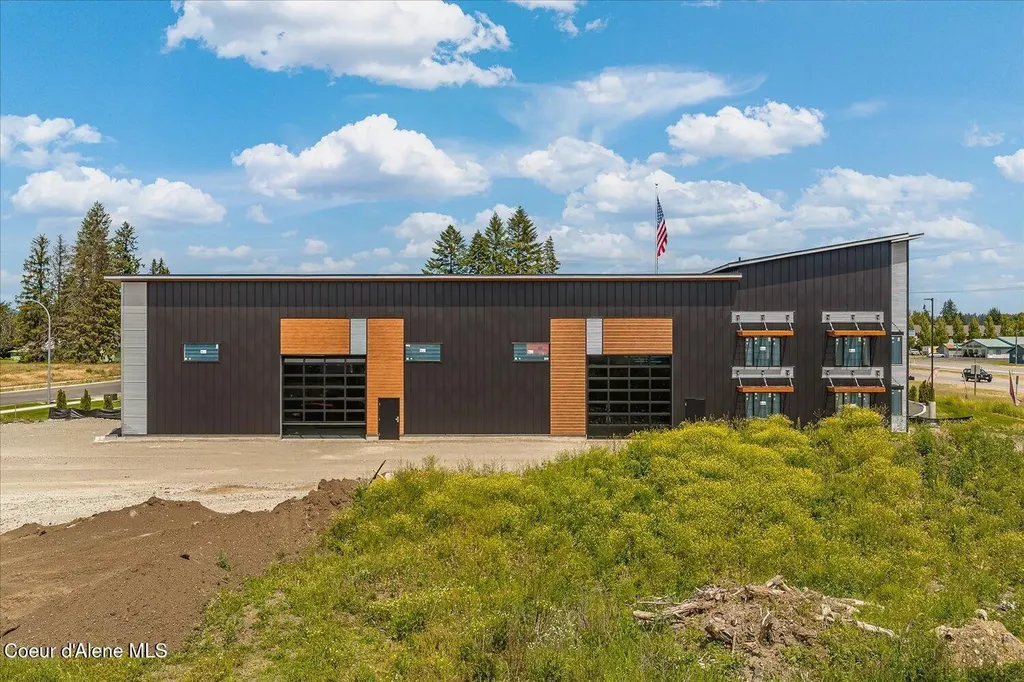 9878 N Kirkpatrick Street Hayden ID 83835