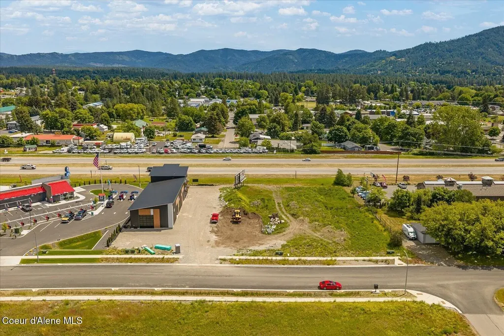 9878 N Kirkpatrick Street Hayden ID 83835