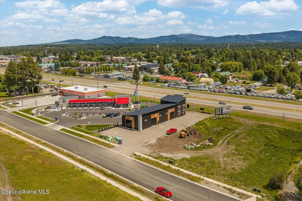 9878 N Kirkpatrick Street Hayden ID 83835