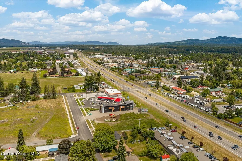 9878 N Kirkpatrick Street Hayden ID 83835