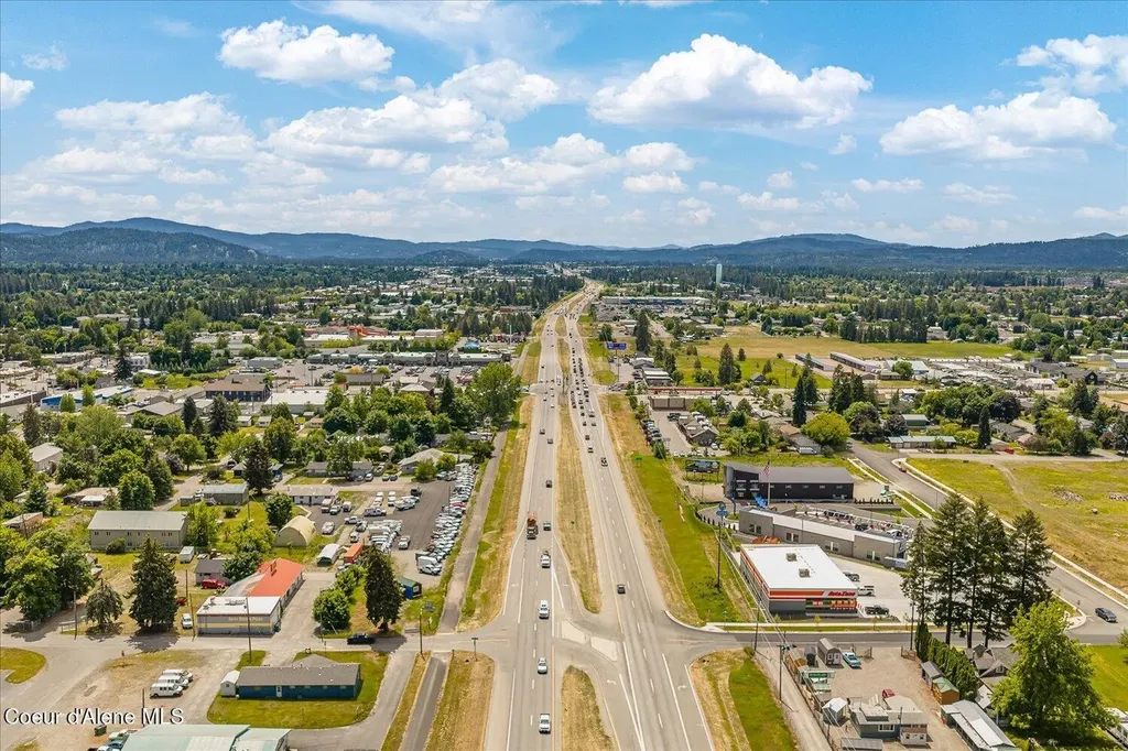 9878 N Kirkpatrick Street Hayden ID 83835