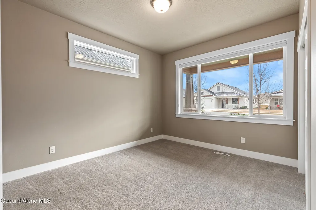 22835 E Edgewater Lane Liberty Lake WA 99019