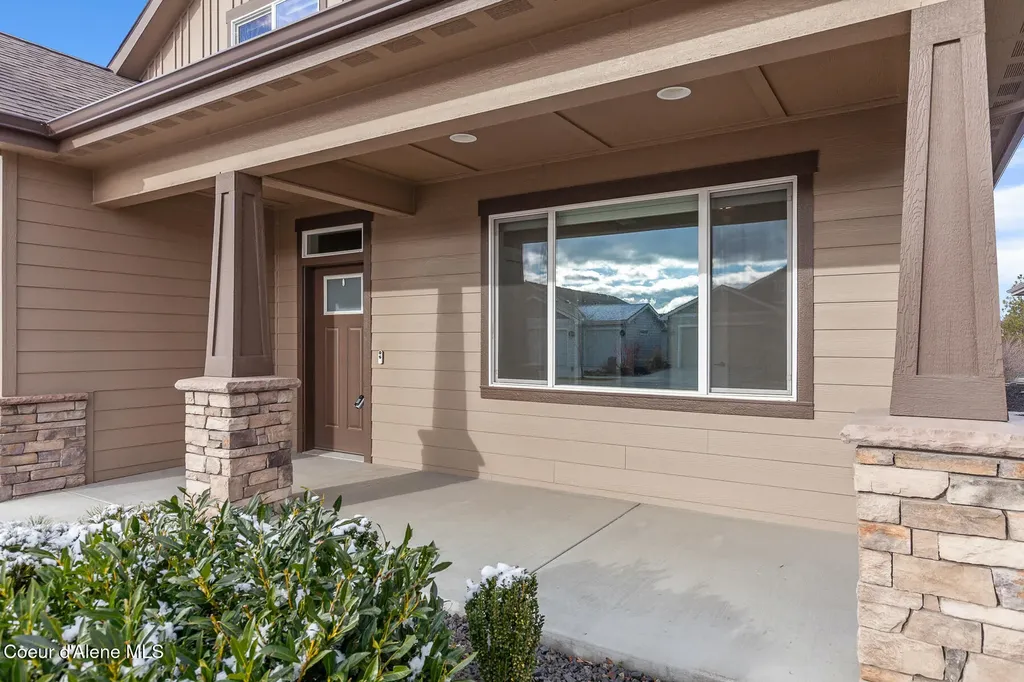 22835 E Edgewater Lane Liberty Lake WA 99019