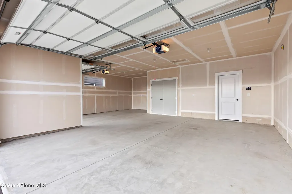 22835 E Edgewater Lane Liberty Lake WA 99019