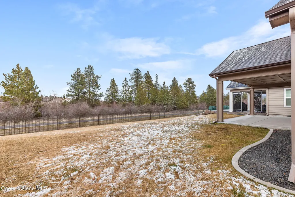 22835 E Edgewater Lane Liberty Lake WA 99019