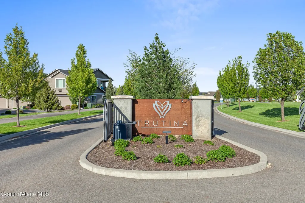 22835 E Edgewater Lane Liberty Lake WA 99019