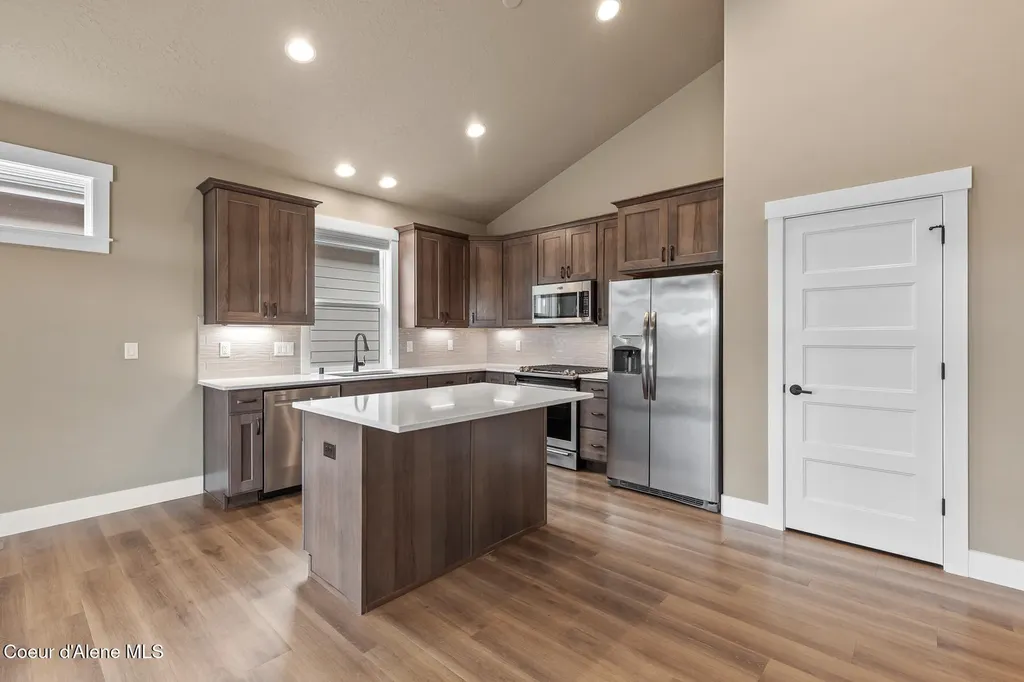 22835 E Edgewater Lane Liberty Lake WA 99019