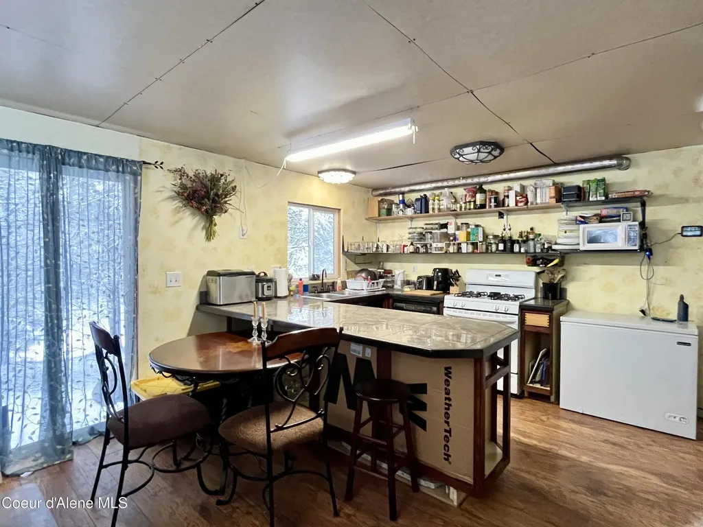 13416 S Runway Lane Harrison ID 83833