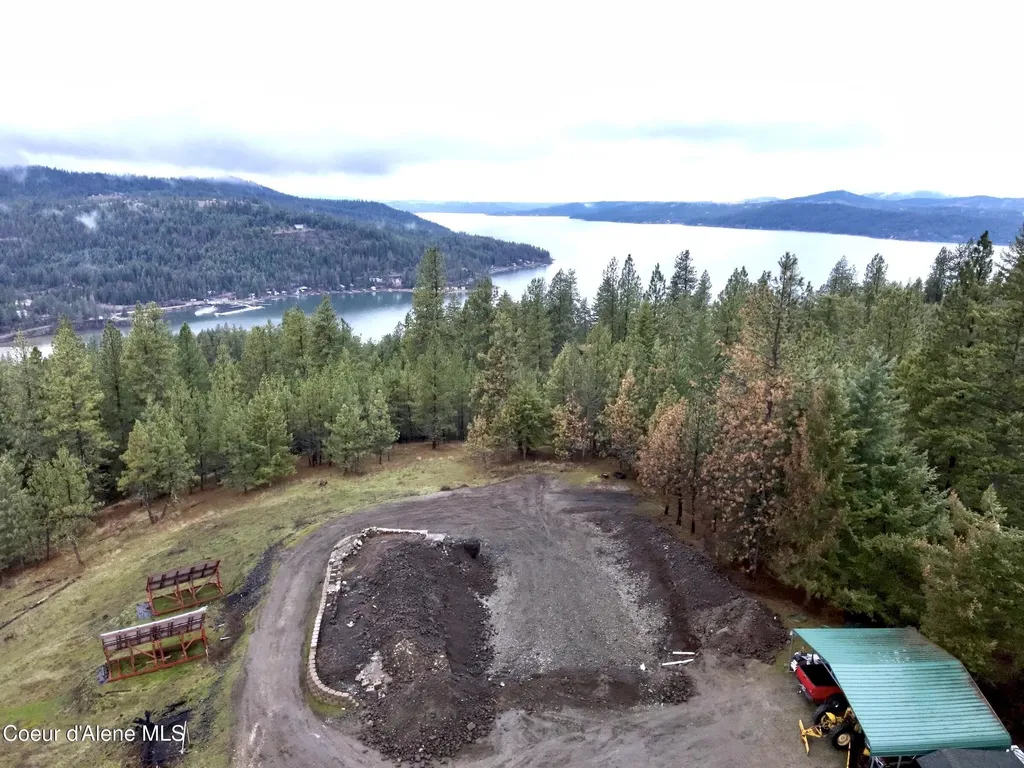 13416 S Runway Lane Harrison ID 83833