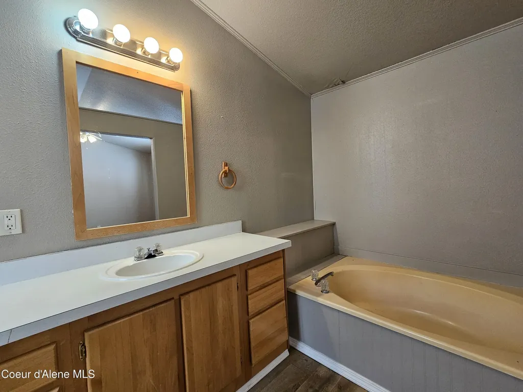 1600 W Yellowstone Avenue Osburn ID 83849