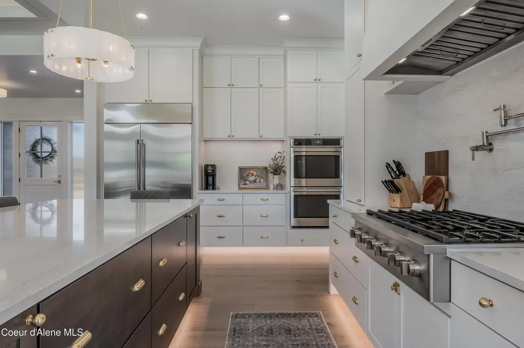 1404 E Bruin Loop Hayden ID 83835