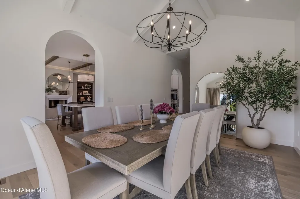1404 E Bruin Loop Hayden ID 83835