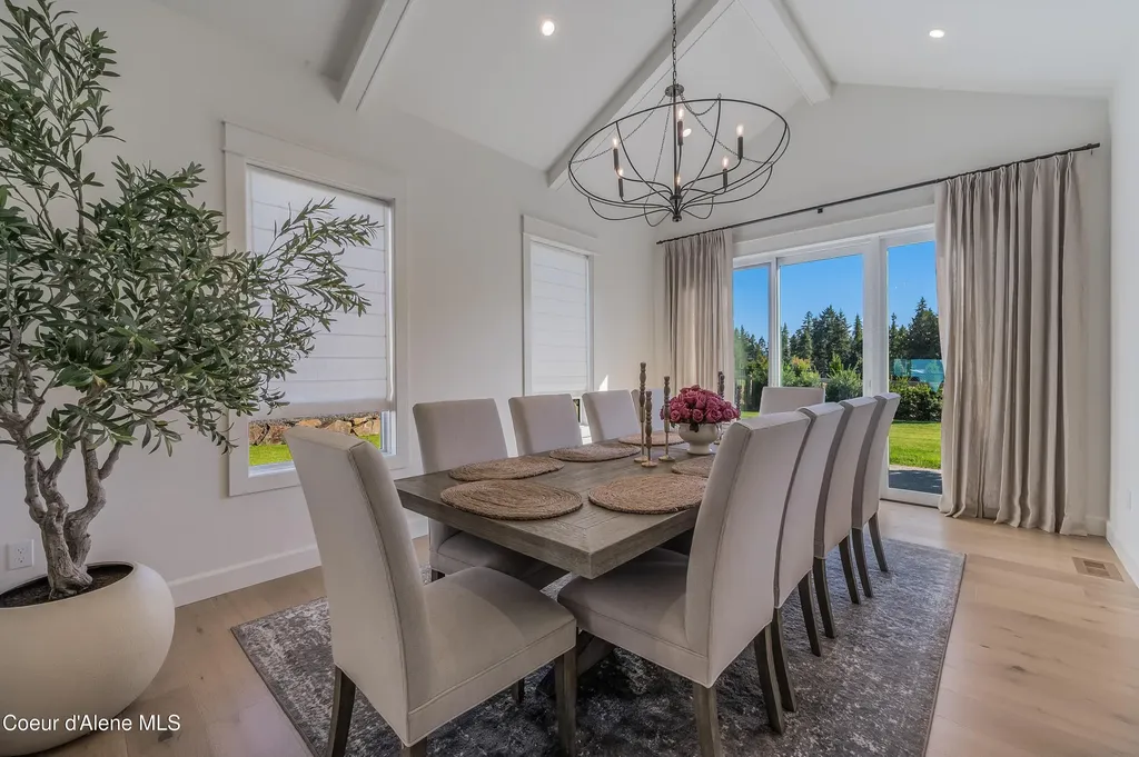 1404 E Bruin Loop Hayden ID 83835