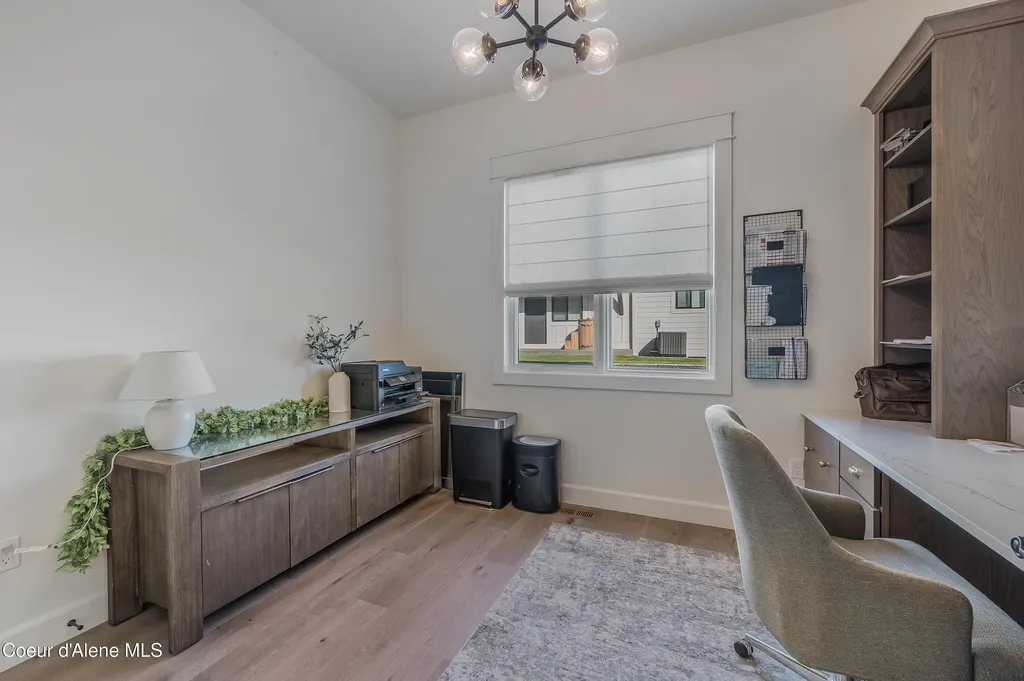 1404 E Bruin Loop Hayden ID 83835